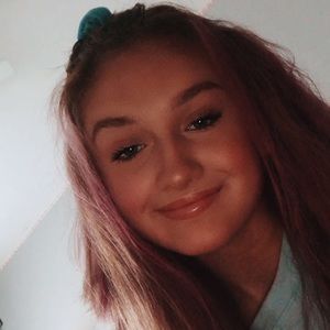 Meet your Posher, Annie